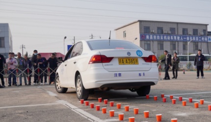 展驾培硬实力  教练员车技比拼争霸！