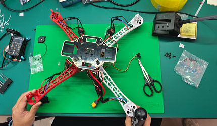 指尖拼筑飞行梦，沉浸式解锁无人机组装全流程治愈又解压????快来一起解锁～