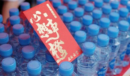 聚众人微光，护学子高考!白云驾校300多人用爱心助力高考，为梦想保驾护航!#高考